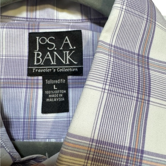 👔‎ Jos. A. Bank Tailored Fit Purple Plaid Button Down Shirt L ✨ Classic - Picture 3 of 3